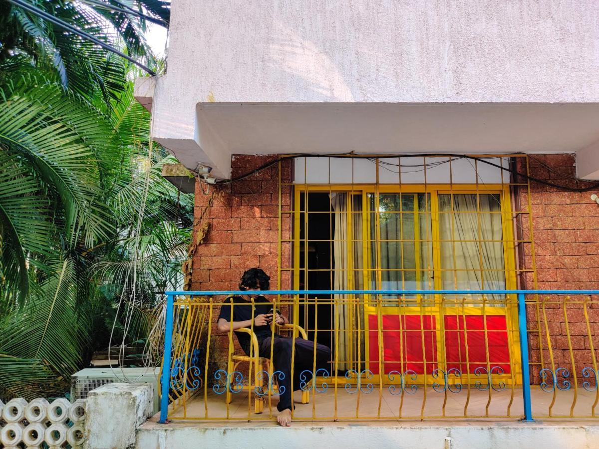 GOA Piggy Calangute By Urban Nomads - Dorms & Pvt Rooms מראה חיצוני תמונה